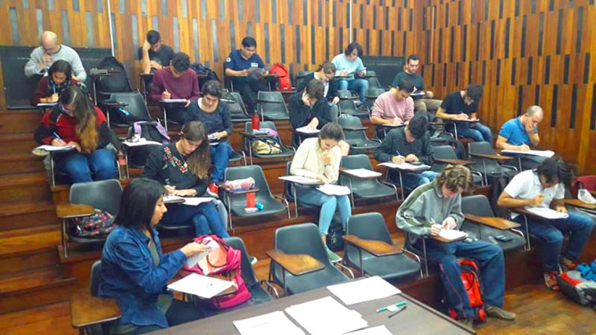 El 5 de abril 176 estudiantes rindieron el examen en seis ciudades, incluyendo Córdoba. Crédito Gentileza Comisión de Ingreso IB.