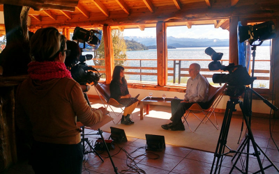 DOCENTES DEL BALSEIRO PARTICIPAN EN EL PROGRAMA DE TV “CIENTÍFICAMENTE”